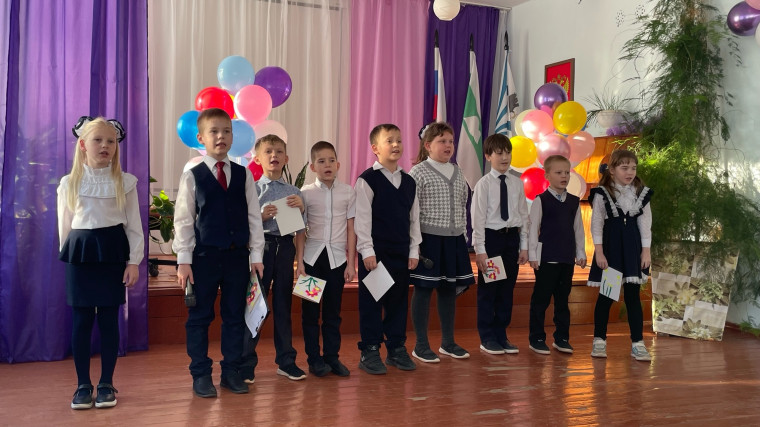 В честь самых близких.